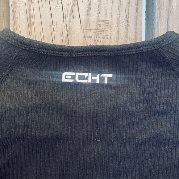 ECHT Arise Long Sleeved Crop Top - Picture 4 of 5